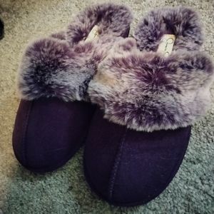 Jessica Simpson Fur Slippers size 6-7